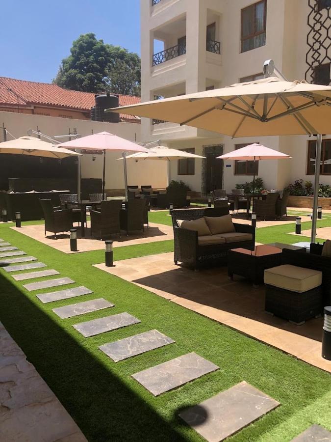 Kandiz Queendom Nairobi Dış mekan fotoğraf